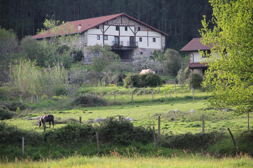 Ecohotel Rural Angiz Busturia Екстериор снимка