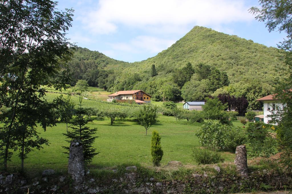 Ecohotel Rural Angiz Busturia Екстериор снимка